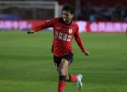 九游娱乐官网-包含长春亚泰球队在客场比赛中保持冷静，取得胜利的词条