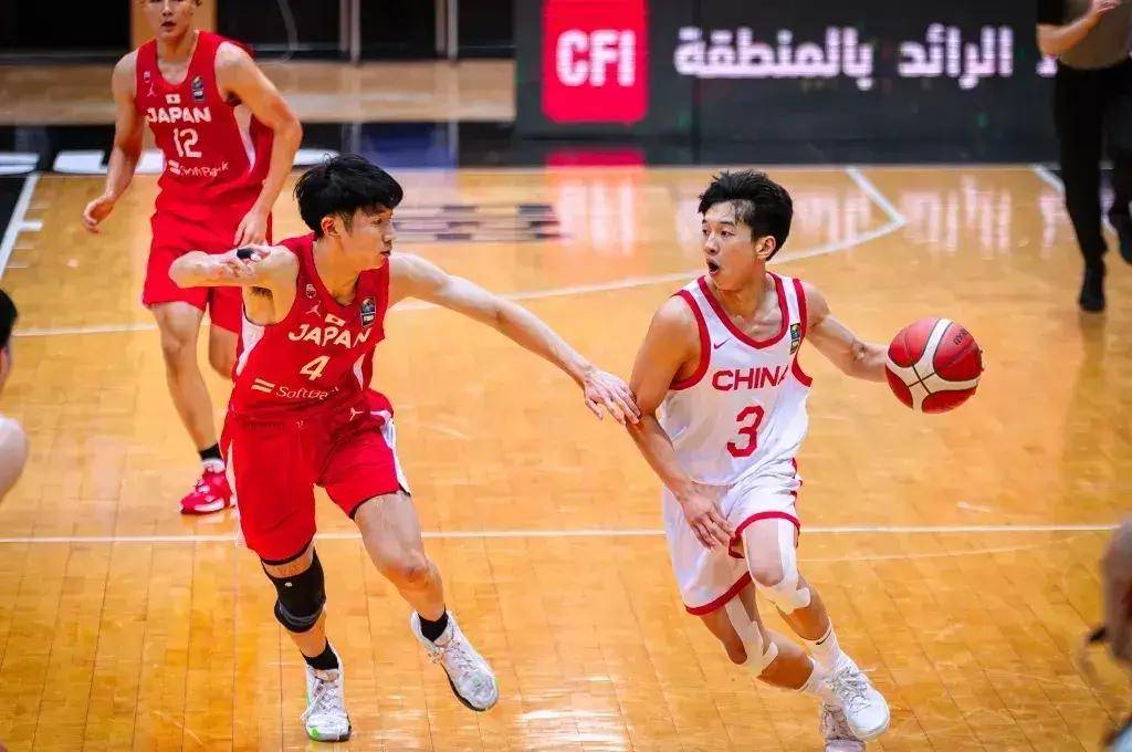 包含国青男篮暴露了差距、展现了潜力的词条