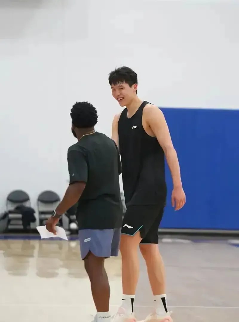 杨瀚森把体能练好，第一个赛季不会弱于同期约基奇的简单介绍