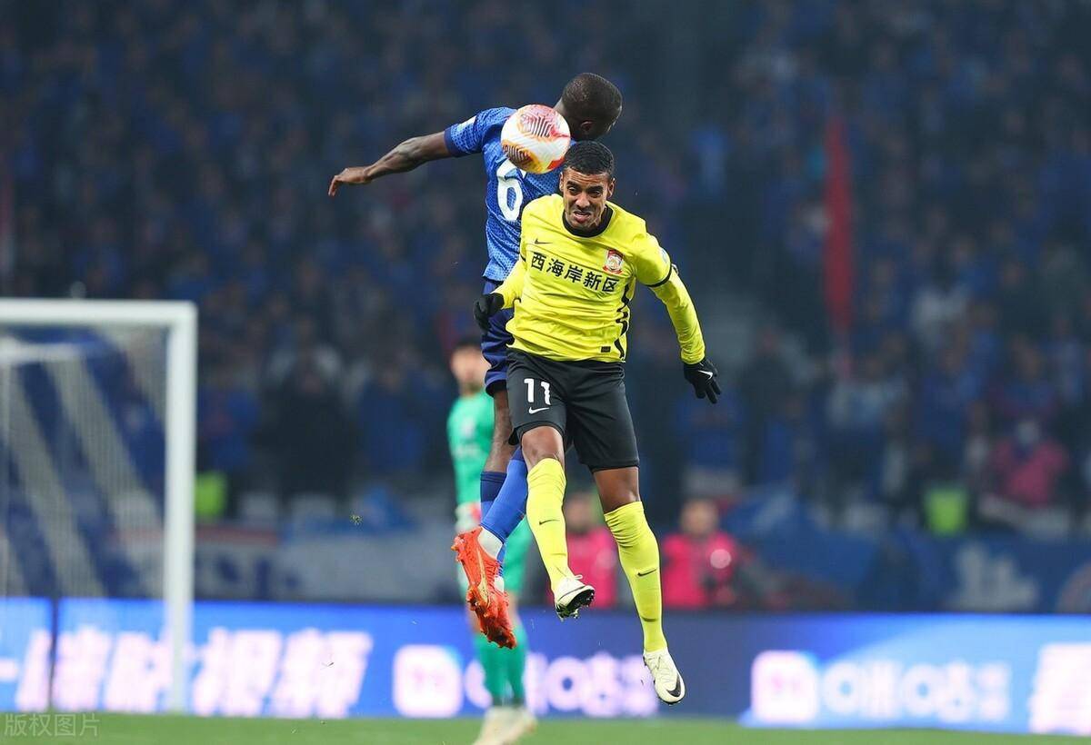 1-0！青岛西海岸力克青岛海牛，兰克尔-泽表现平平，戴维森世界波的简单介绍